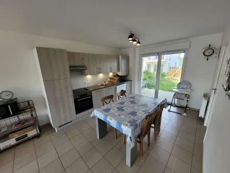 Appartement T3 lumineux à Wimereux avec jardins, terrasses, parking, WiFi - 2 chambres - Photo 2