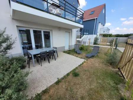 Appartement T3 lumineux à Wimereux avec jardins, terrasses, parking, WiFi - 2 chambres - Photo 11