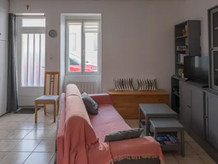 Maison Centre-Ville aux Sables-d’Olonne, Proche Gare et Plage, Idéale pour 4 Personnes - Photo 6