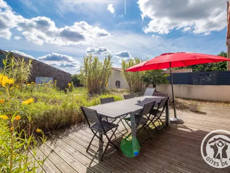Gîte Moderne et Confortable Proche Cholet, Nantes et Puy du Fou, avec Terrasse et Près d'un Étang - Photo 2