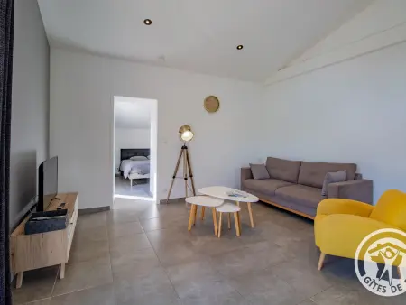 Gîte Moderne et Confortable Proche Cholet, Nantes et Puy du Fou, avec Terrasse et Près d'un Étang - Photo 8