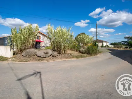 Gîte Moderne et Confortable Proche Cholet, Nantes et Puy du Fou, avec Terrasse et Près d'un Étang - Photo 17