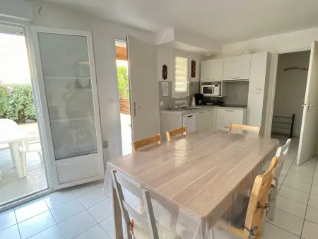 Maison Familiale 3 Chambres avec Jardin, Piscine Commune, à 150m de la Mer - Bretignolles-sur-Mer - Photo 4