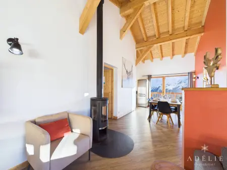 Chalet moderne, jacuzzi, sauna, 12 pers, proche pistes - Photo 3
