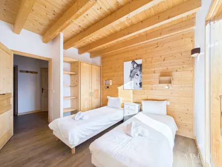 Chalet moderne, jacuzzi, sauna, 12 pers, proche pistes - Photo 27