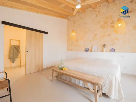 Location de Vacances à Llucmajor : Maison Rustique avec Jardin, Piscine et Aires de Jeux - Photo 9
