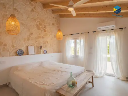 Location de Vacances à Llucmajor : Maison Rustique avec Jardin, Piscine et Aires de Jeux - Photo 12