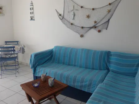 Maison à 100m de la plage avec piscine, 4 couchages, parking privé, terrasse et barbecue - Photo 5