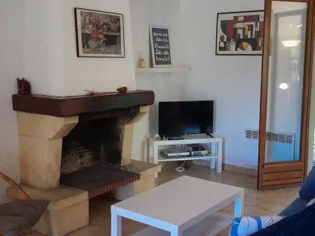 Maison familiale avec jardin, près de l'océan dans un quartier calme - Photo 3