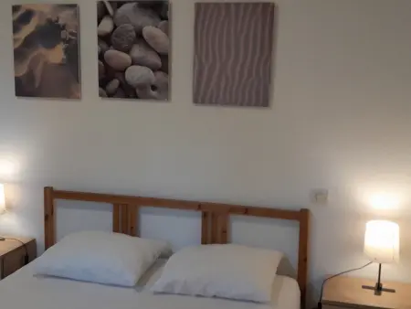Maison familiale avec jardin, près de l'océan dans un quartier calme - Photo 16