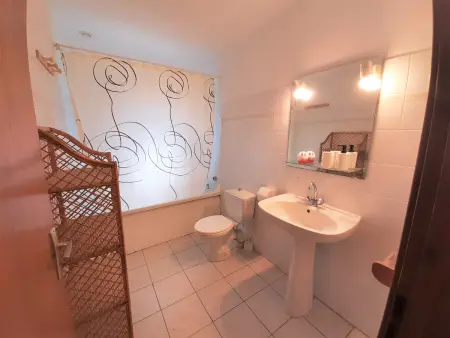 Maison familiale avec jardin, près de l'océan dans un quartier calme - Photo 24