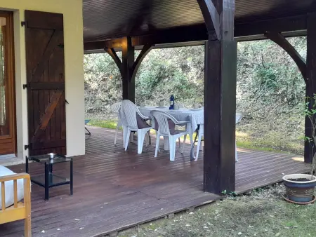 Maison familiale avec jardin, près de l'océan dans un quartier calme - Photo 25