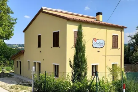 Le Margherite Country house, Majestueuse villa à Montefalcone Appennino avec piscine - Photo 2