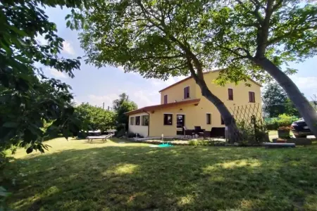 Le Margherite Country house, Majestueuse villa à Montefalcone Appennino avec piscine - Photo 7