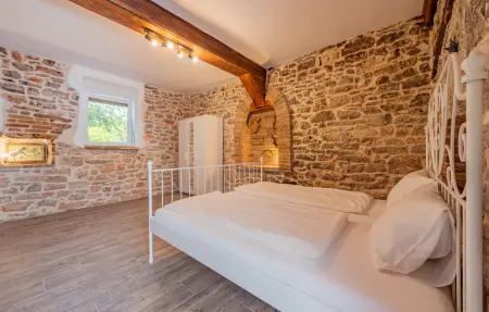 4 Bedroom Gorgeous Home, Maison 10 personnes à Gornje Rastane - Photo 4