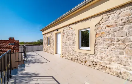 4 Bedroom Gorgeous Home, Maison 10 personnes à Gornje Rastane - Photo 17