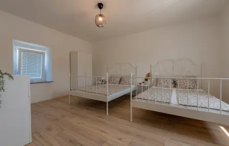 4 Bedroom Gorgeous Home, Maison 10 personnes à Gornje Rastane - Photo 31