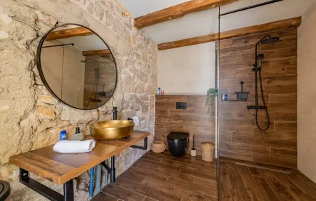 4 Bedroom Gorgeous Home, Maison 10 personnes à Gornje Rastane - Photo 37