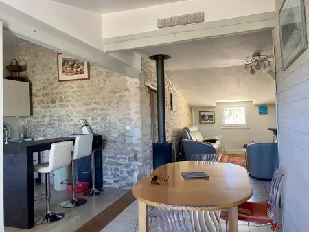 Maison Rénovée Avec Jardin, Proche Océan et Commodités - Photo 4