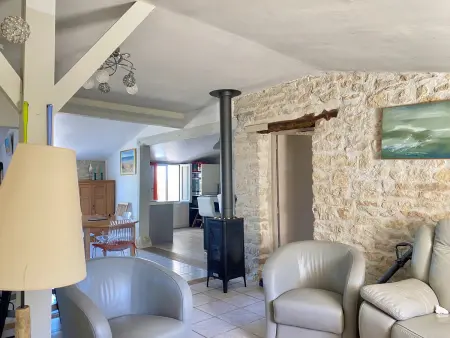 Maison Rénovée Avec Jardin, Proche Océan et Commodités - Photo 5