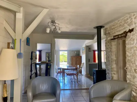 Maison Rénovée Avec Jardin, Proche Océan et Commodités - Photo 11