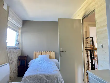 Maison Rénovée Avec Jardin, Proche Océan et Commodités - Photo 18