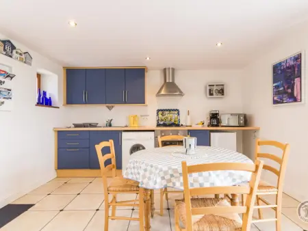 Maison cosy avec terrasse et animaux acceptés à Barneville-Carteret - Photo 3