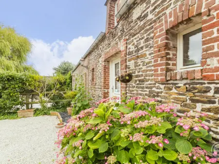Maison cosy avec terrasse et animaux acceptés à Barneville-Carteret - Photo 4