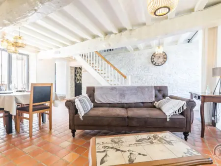 Maison de charme avec spa et jardin privé à Ardevon - Photo 3