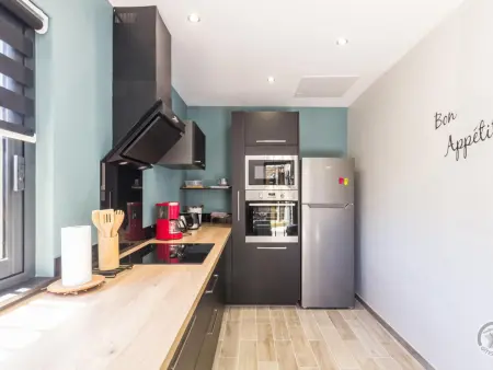 Maison de charme avec spa et jardin privé à Ardevon - Photo 10