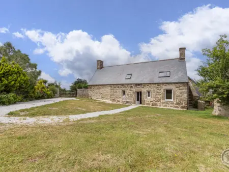 Maison d'époque au charme unique, animaux acceptés, parking privé - Photo 19