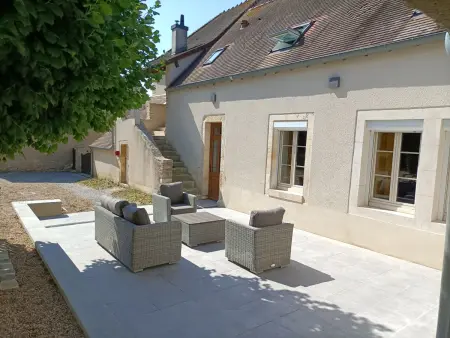 Gîte haut de gamme face à l'abbaye de Noirlac - 5 ch, 5 sdb, clim, terrasse privée - Photo 1