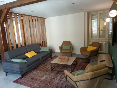 Gîte haut de gamme face à l'abbaye de Noirlac - 5 ch, 5 sdb, clim, terrasse privée - Photo 2
