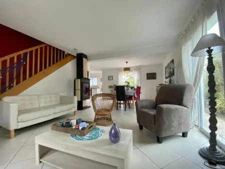Maison traditionnelle avec jardin et activités, au calme près de la mer - Photo 5