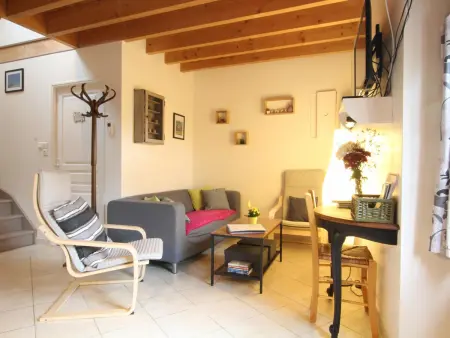 Charmante maison en pierre avec jardin et terrasse couverte - Photo 6