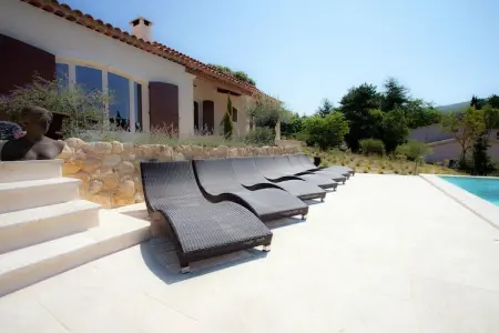 Colline de Rêve en 1 gîte, Villa en Provence avec Piscine Infinie - Photo 29