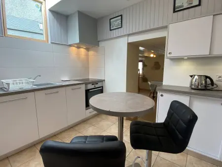 Maison de pêcheur avec terrasse, à 450m de la plage et proche commerces à Trégastel - Photo 2