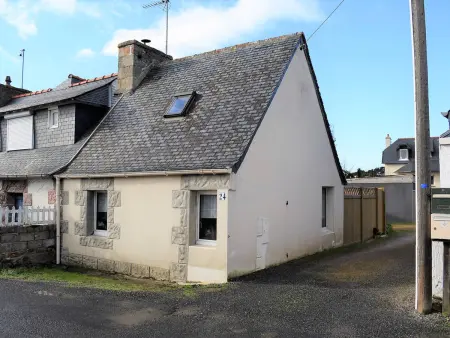Maison de pêcheur avec terrasse, à 450m de la plage et proche commerces à Trégastel - Photo 11