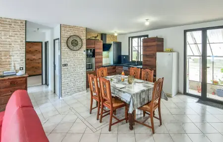 Maison 5 personnes à Bacilly - Photo 2
