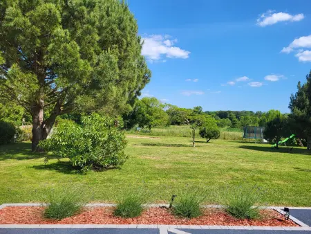 Charmante maison rénovée avec jardin commun, proche plage et commerces, idéale pour 2 personnes - Photo 10