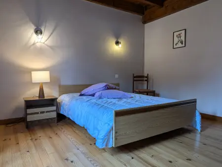 Gîte en pierres avec cour et 3 chambres, au cœur d'un village proche de Langeac - Photo 7