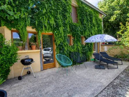 Maison cosy à Daglan avec cheminée et terrasse - Photo 1