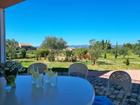 Clos des Oliviers, Villa avec piscine privée et bain à remous - Photo 5