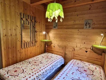 Chalet cosy 6 pers avec SPA, terrasse sud, proche station ski, animaux admis - Photo 2