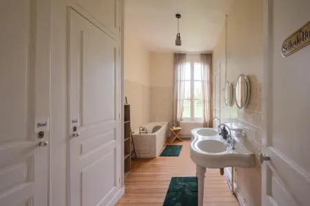 Villa La Belle, Maison de vacances attenante à un château. - Photo 26