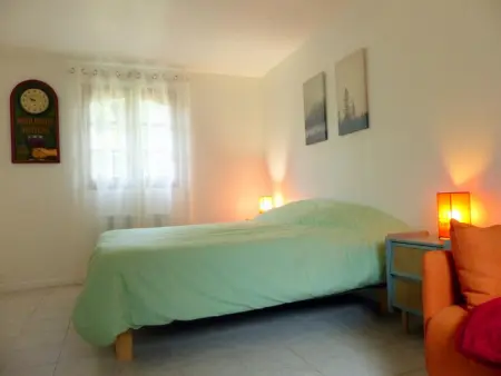 Gîte rénové à Charroux avec piscine et terrasse privative - Photo 11