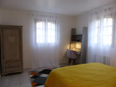 Gîte rénové à Charroux avec piscine et terrasse privative - Photo 15