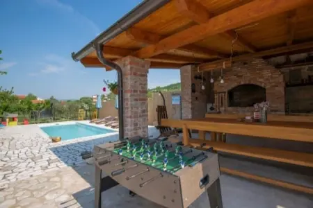 Eli, Adorable maison de vacances avec piscine - Photo 6