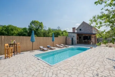 Eli, Adorable maison de vacances avec piscine - Photo 12