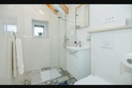 Eli, Adorable maison de vacances avec piscine - Photo 18